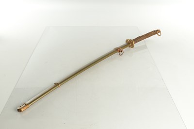 Lot 704 - A 19TH CENTURY JAPANESE WWII OFFICERS SAMURAI SWORD