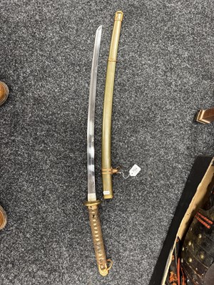 Lot 704 - A 19TH CENTURY JAPANESE WWII OFFICERS SAMURAI SWORD