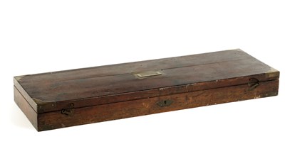 Lot 468 - A 19TH CENTURY MAHOGANY GUN CASE