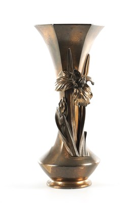 Lot 580 - AN ART NOUVEAU FRENCH BRONZE VASE