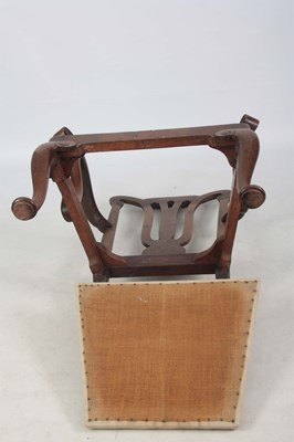 Lot 1150 - A 19TH CENTURY GEORGE I STYLE WALNUT OPEN ARMCHAIR