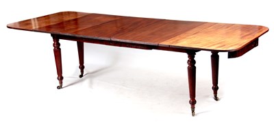 Lot 1237 - A FINE REGENCY EXTENDING DINING TABLE IN THE MANNER OF GILLOWS HAVING A STEWART PATENT MECHANISM