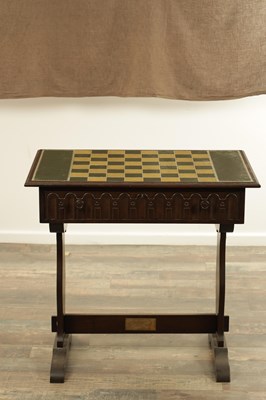 Lot 36 - TOWER OF LONDON 900TH ANNIVERSARY CHESS SET AND OAK GAMES TABLE