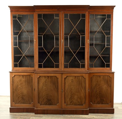 Lot 1246 - A 20TH CENTURY GEORGE III STYLE MAHOGANY BREAKFRONT BOOKCASE