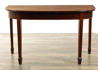 Lot A LATE GEORGIAN MAHOGANY SIDE TABLE