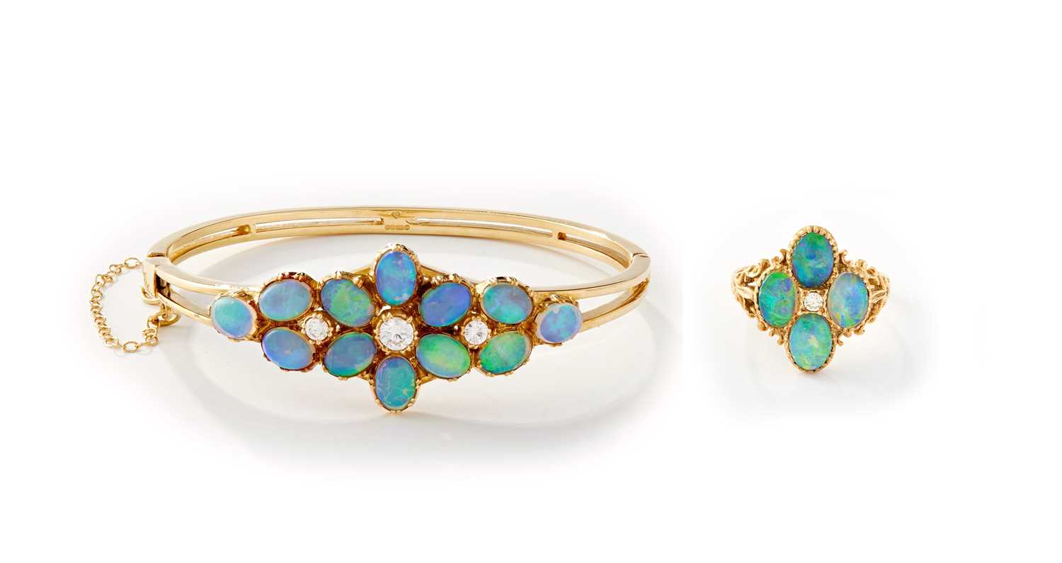Lot 228 - AN 18CT GOLD OPAL AND DIAMOND BRACELET WITH MATCHING RING