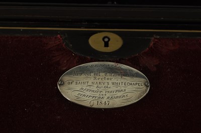 Lot 739 - A GOOD EARLY 19TH CENTURY FIGURED ROSEWOOD WRITING BOX