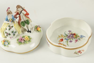 Lot 155 - A COLLECTION OF CONTINENTAL PORCELAIN