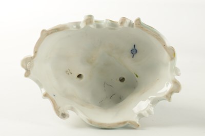 Lot 155 - A COLLECTION OF CONTINENTAL PORCELAIN