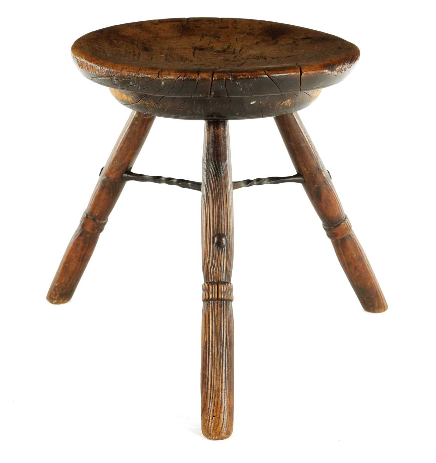 Lot 1304 - A LATE 18TH CENTURY WELSH MILKING STOOL