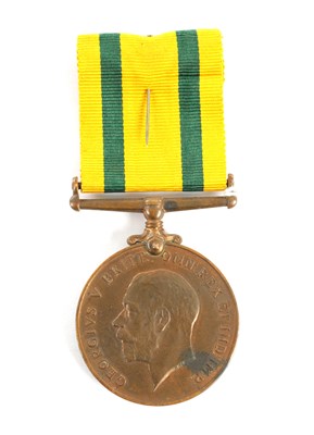 Lot 481 - A WW1 TERRITORIAL WAR MEDAL 1914-1919