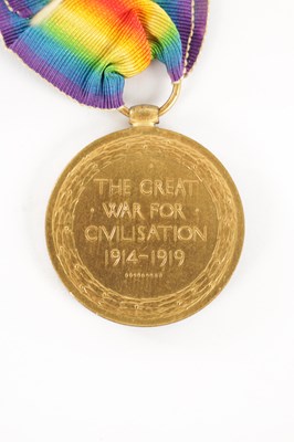 Lot 470 - A SET OF BRITISH WW1 CAMPAIGN MEDALS AWARDED TO G.L.HUNT