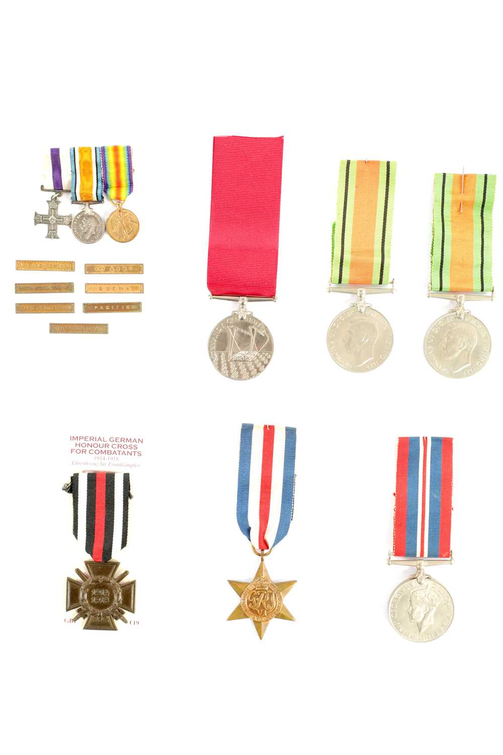 Lot 469 - A SET OF WW1 AND LATER MILITARY MEDALS