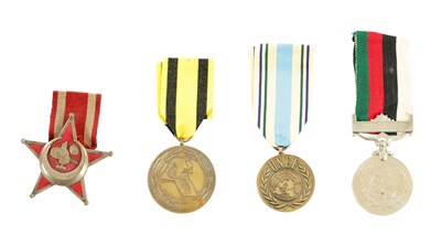Lot 489 - A SET OF 20TH CENTURY MILITARY MEDALS