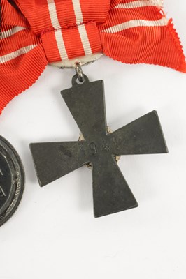 Lot 475 - A BAR OF 20TH CENTURY FINNISH MILITARY DECORATIONS AND AWARDS