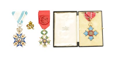 Lot 473 - A SET OF THREE CASED 20TH CENTURY HONORARY MEDALS