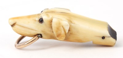 Lot 442 - A 19th CENTURY IVORY DOG WHISTLE formed as a...