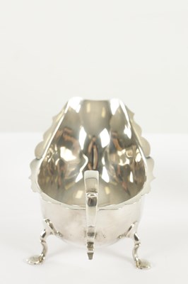 Lot 192 - TWO EARLY 20TH CENTURY SILVER TABLEWARE ITEMS