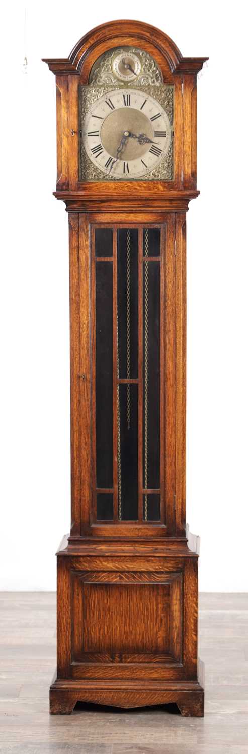 Lot 126 - AN EDWARDIAN OAK CASED GRANDMOTHER CLOCK