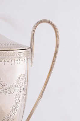 Lot 445 - EDWARD FARRELL, LONDON. A GEORGE III LIDDED TEA URN