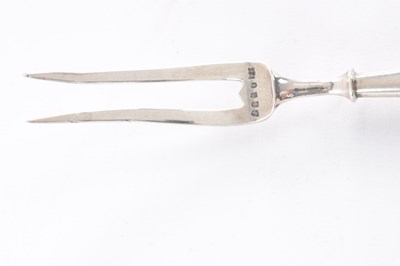 Lot 402 - J ASHERLEIM. A PAIR OF 19TH CENTURY SCOTTISH SILVER MOUNTED HORN TOASTING FORKS