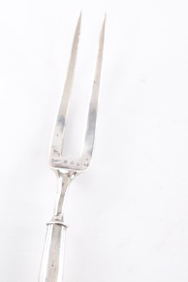 Lot 402 - J ASHERLEIM. A PAIR OF 19TH CENTURY SCOTTISH SILVER MOUNTED HORN TOASTING FORKS