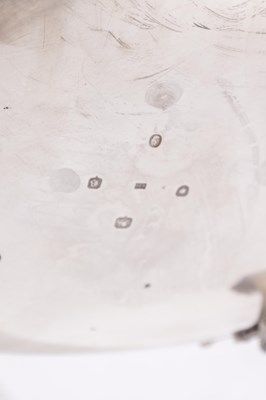 Lot 415 - JOHN HOULE, LONDON. A WILLIAM IV SILVER SOUP TUREEN AND COVER