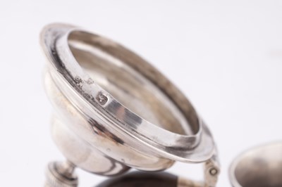 Lot 421 - W & J PRIEST, LONDON. A GEORGE III SILVER COFFEE POT