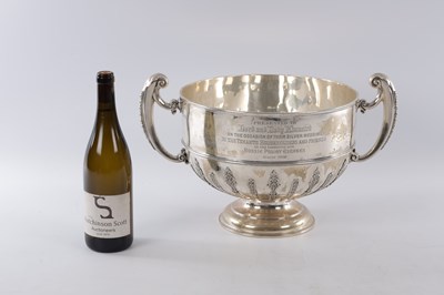 Lot 390 - HOLLAND, ALDWINCKLE AND SLATER, LONDON. A VICTORIAN SILVER PUNCH BOWL
