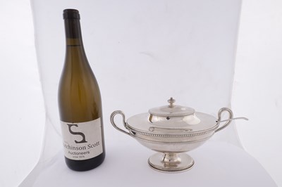 Lot 377 - ROBERT HENNELL. LONDON. A PAIR OF GEORGE III SILVER SAUCE TUREENS AND COVERS