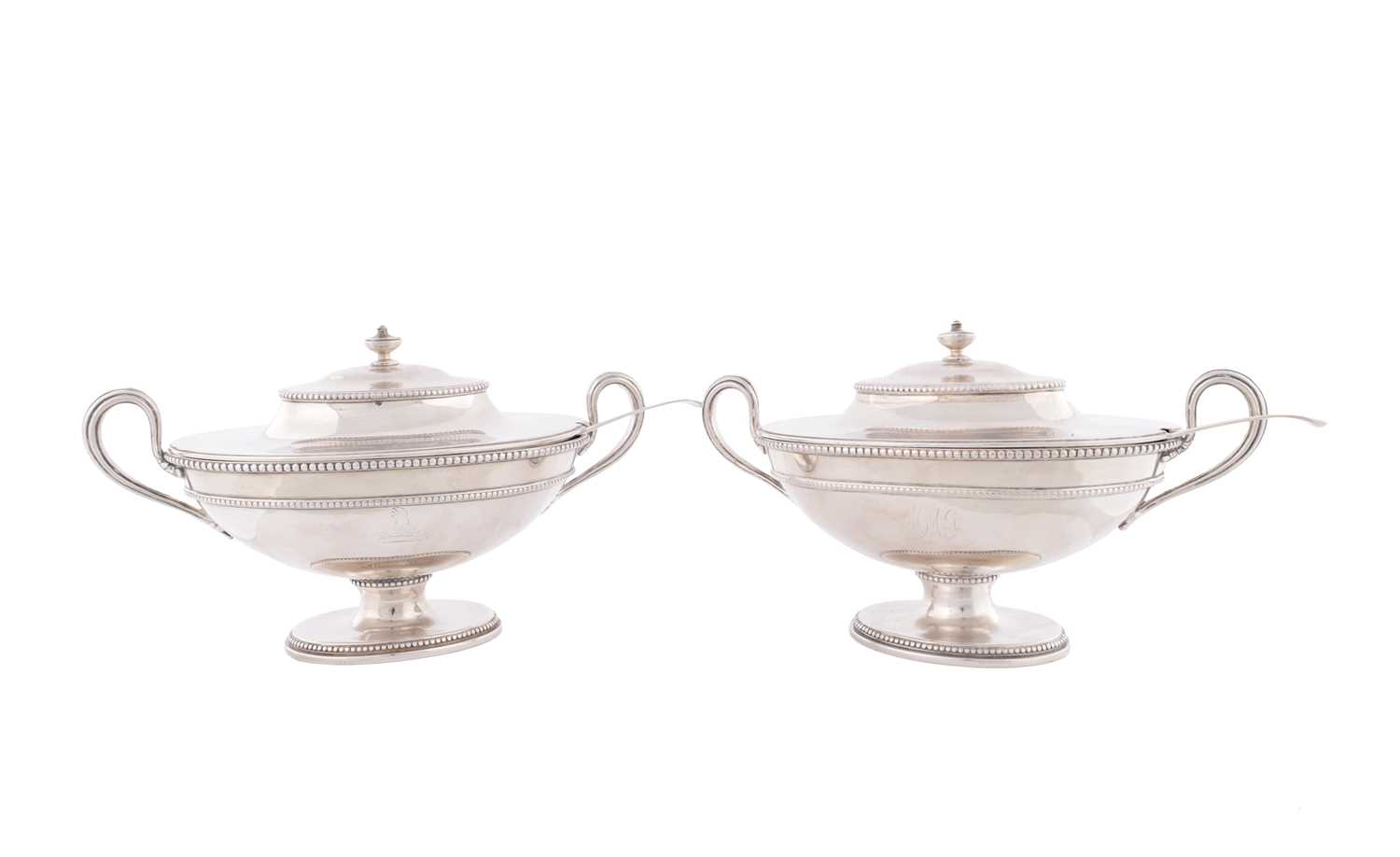 Lot 377 - ROBERT HENNELL. LONDON. A PAIR OF GEORGE III SILVER SAUCE TUREENS AND COVERS