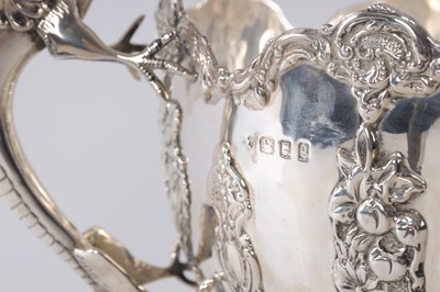 Lot 383 - CHARLES BOYTON & SON LTD. LONDON. A GEORGE V SILVER MONTEITH BOWL