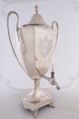 Lot 380 - HENRY CHAWNER. LONDON. A GEORGE III SILVER SAMOVAR