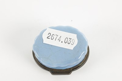 Lot 648 - AN 18TH CENTURY YORK CATHEDRAL PATCH BOX