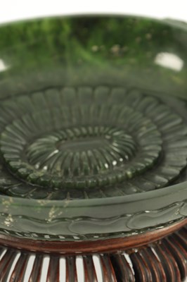 Lot A PAIR OF LATE QING DYNASTY CHINESE JADE DISHES ON STANDS