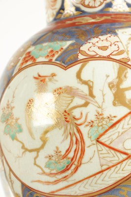 Lot 49 - A PAIR OF 17TH/18TH CENTURY JAPANESE IMARI VASES WITH ORMOLU MOUNTS