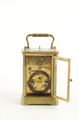 Lot 201 - A LATE 19TH CENTURY FRENCH REPEATING CARRIAGE CLOCK