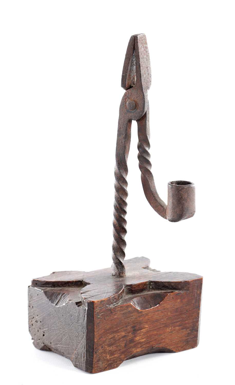 Lot 641 - AN 18TH CENTURY WELSH IRONWORK RUSHLIGHT