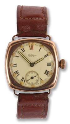 Lot 176 - A 1930s 9ct gold cased manual wind gentleman's...