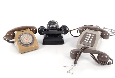 Lot 366 - A COLLECTION OF THREE VINTAGE TELEPHONES