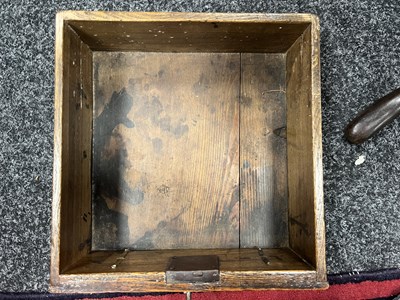 Lot 1347 - AN UNUSUAL EARLY 18TH CENTURY ELM CANDLE STAND