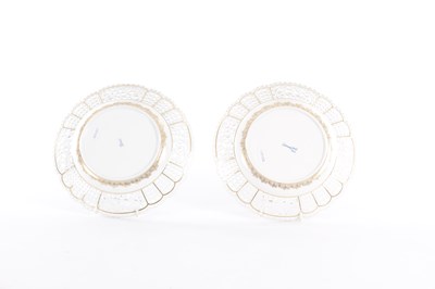 Lot 39 - A FINE PAIR OF 19TH CENTURY MEISSEN RETICULATED CABINET PLATES