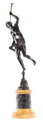 Lot 508 - A 19TH CENTURY GRAND TOUR PATINATED BRONZE SCULPTURE