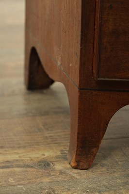 Lot 83 - A LATE GEORGIAN BOW-FRONTED MAHOGANY CHEST OF DRAWERS