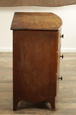 Lot 83 - A LATE GEORGIAN BOW-FRONTED MAHOGANY CHEST OF DRAWERS