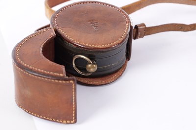 Lot 232 - A VICTORIAN BRASS ANEROID POCKET BAROMETER COMPENDIUM WITH ALTIMETER, THERMOMETER AND COMPASS