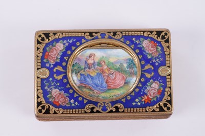 Lot 780 - A FINE MID 20TH CENTURY ENAMEL SINGING BIRD BOX BY KARL GRIESBAUM