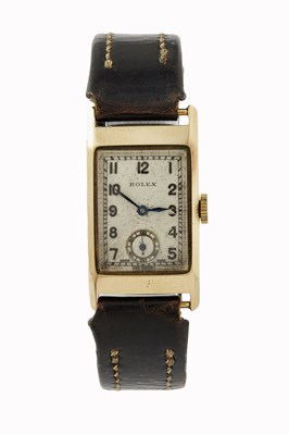 Lot 300 - A GENTLEMEN’S 1930’S 9CT GOLD ROLEX 'PRINCE' WRISTWATCH
