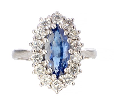 Lot 217 - AN 18CT WHITE GOLD SAPPHIRE AND DIAMOND RING