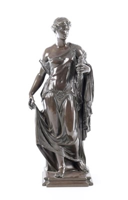 Lot 555 - AFTER THE ANTIQUE 'FLORA FARNESE' A 19TH CENTURY FRENCH BRONZE FIGURAL SCULPTURE